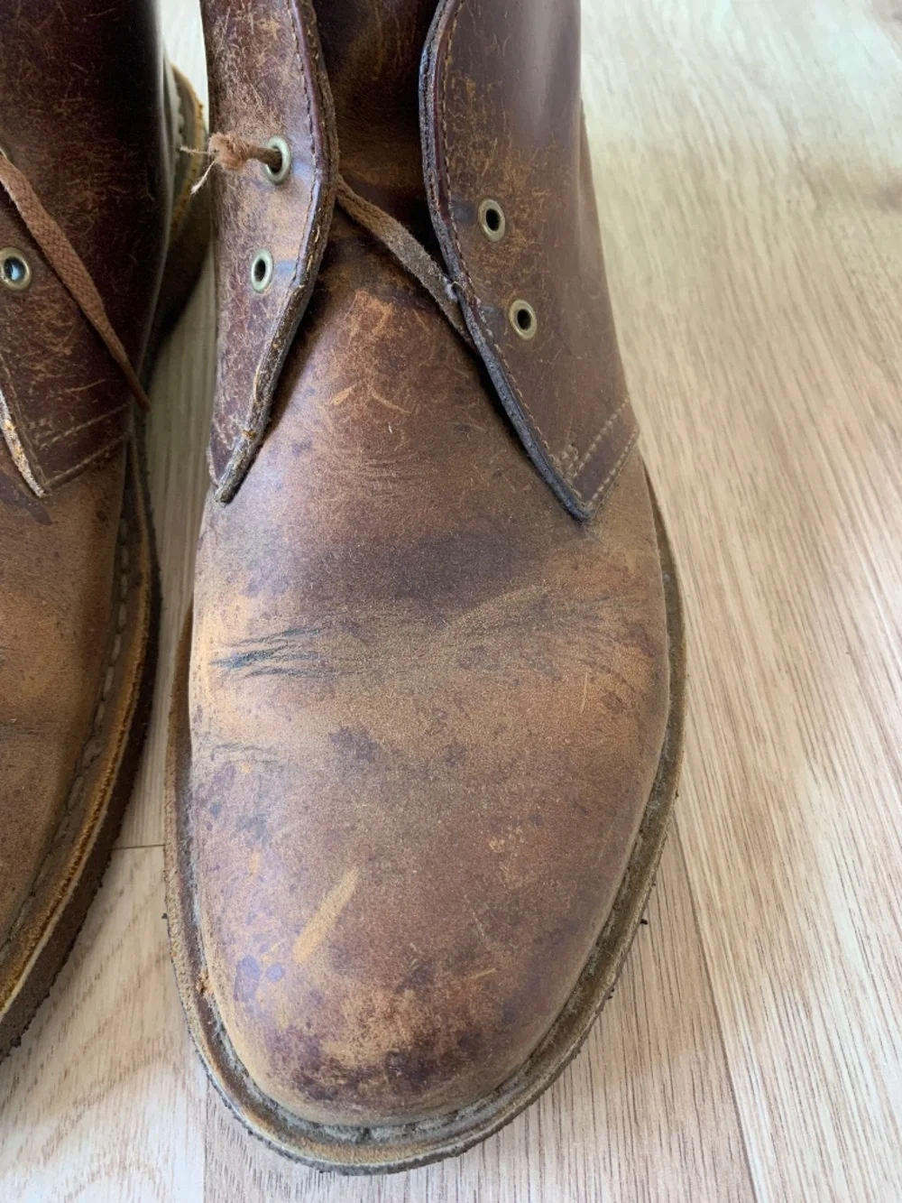 Clarks Brown Leather Desert Boots – Men’s Shoes Classic Clarks Desert Boots